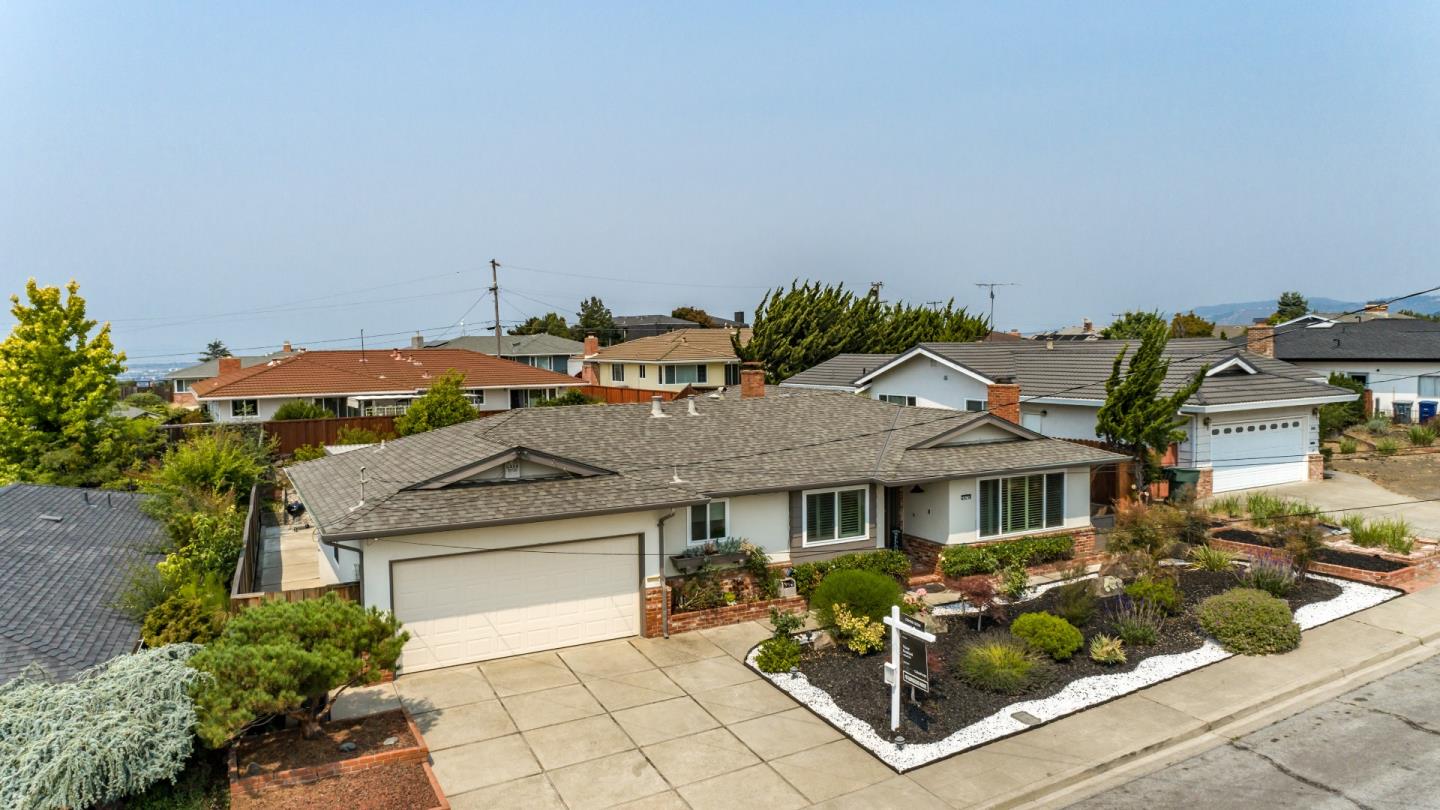 2479 Longview Drive San Leandro, CA 94577 - Photo 5 of 57 an aerial view of a house with balcony