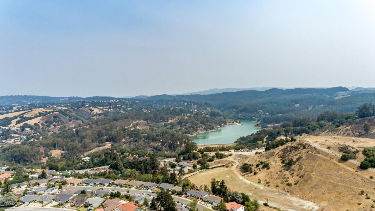 2479 Longview Drive San Leandro, CA 94577 - Photo 43 of 57 an aerial view of mountain with residential space