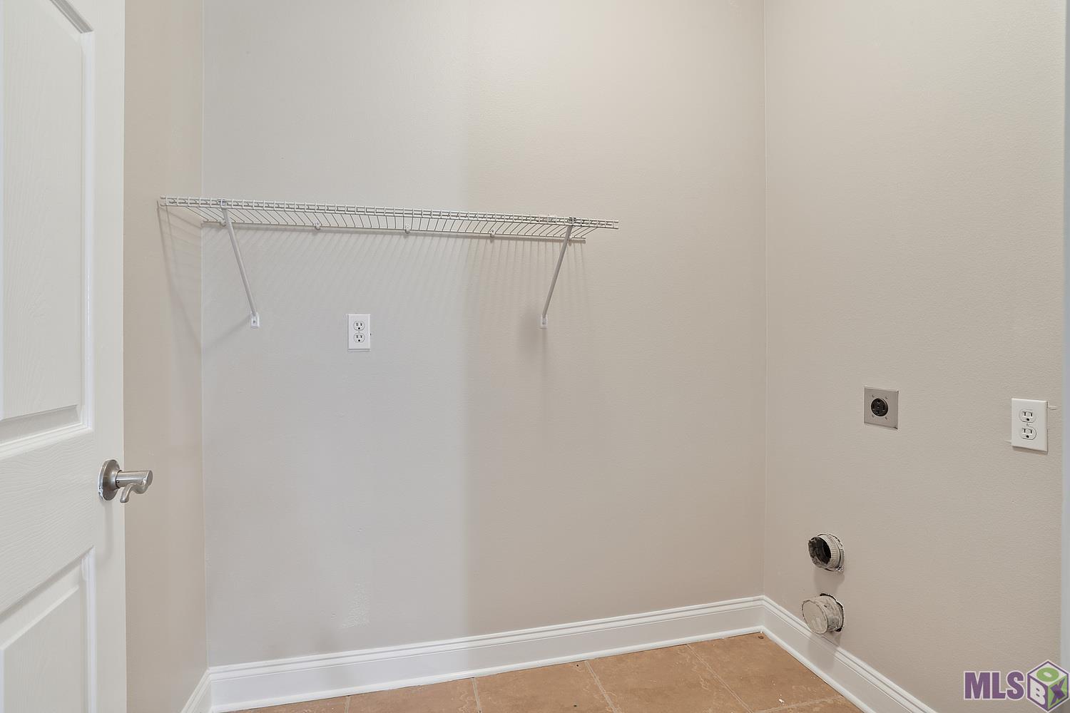 23338 Fairway Gardens Springfield, LA 70462 - Photo 18 of 36