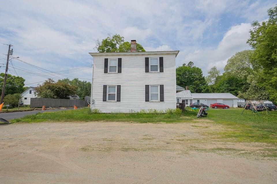 110-112 Philbrick Road Farmington, ME 04938 - Photo 35 of 39 20240606210057263371000000-o