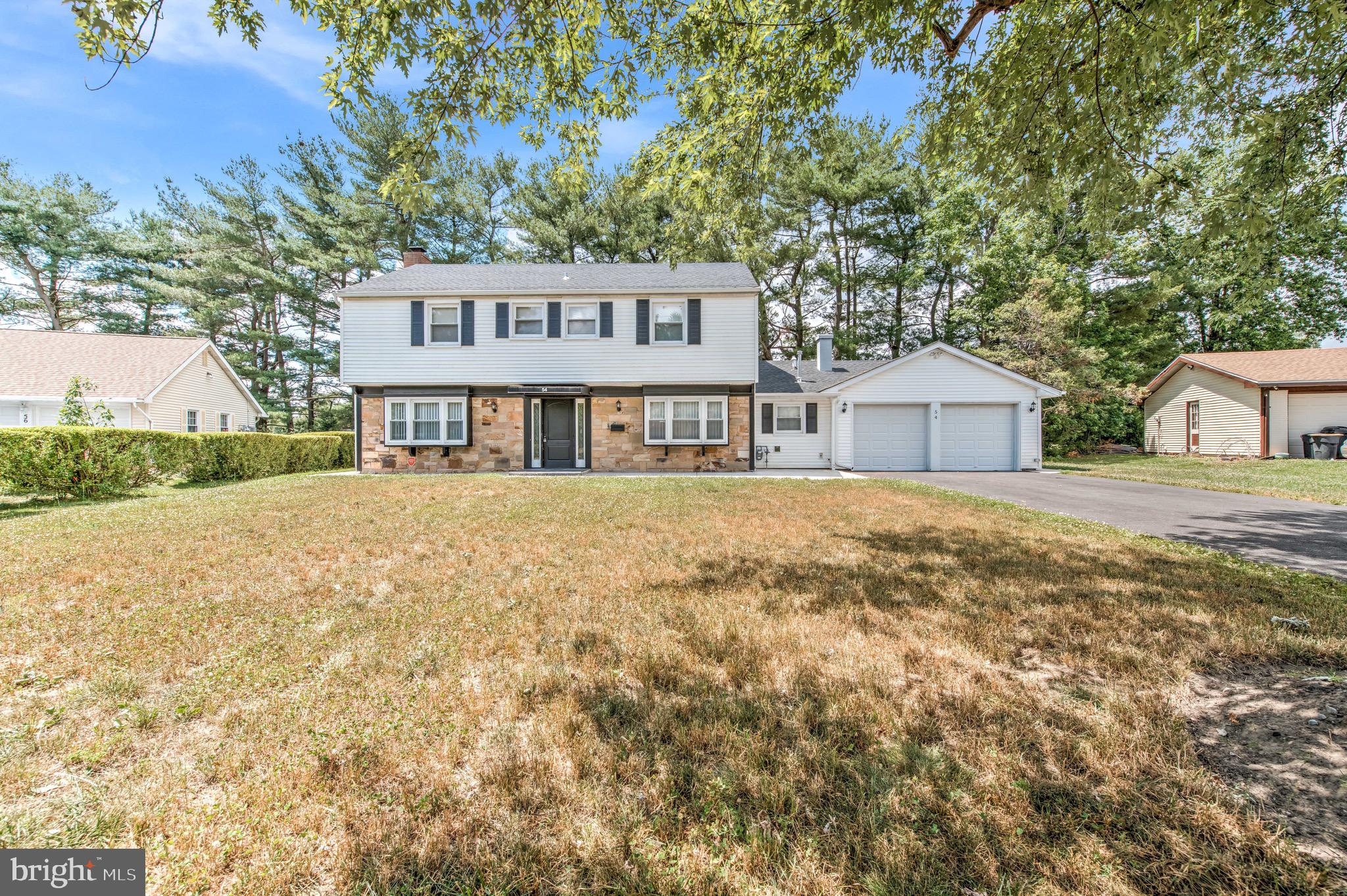 54 Country Club Road Willingboro, NJ 08046 - Photo 2 of 42 Gallery Image 2