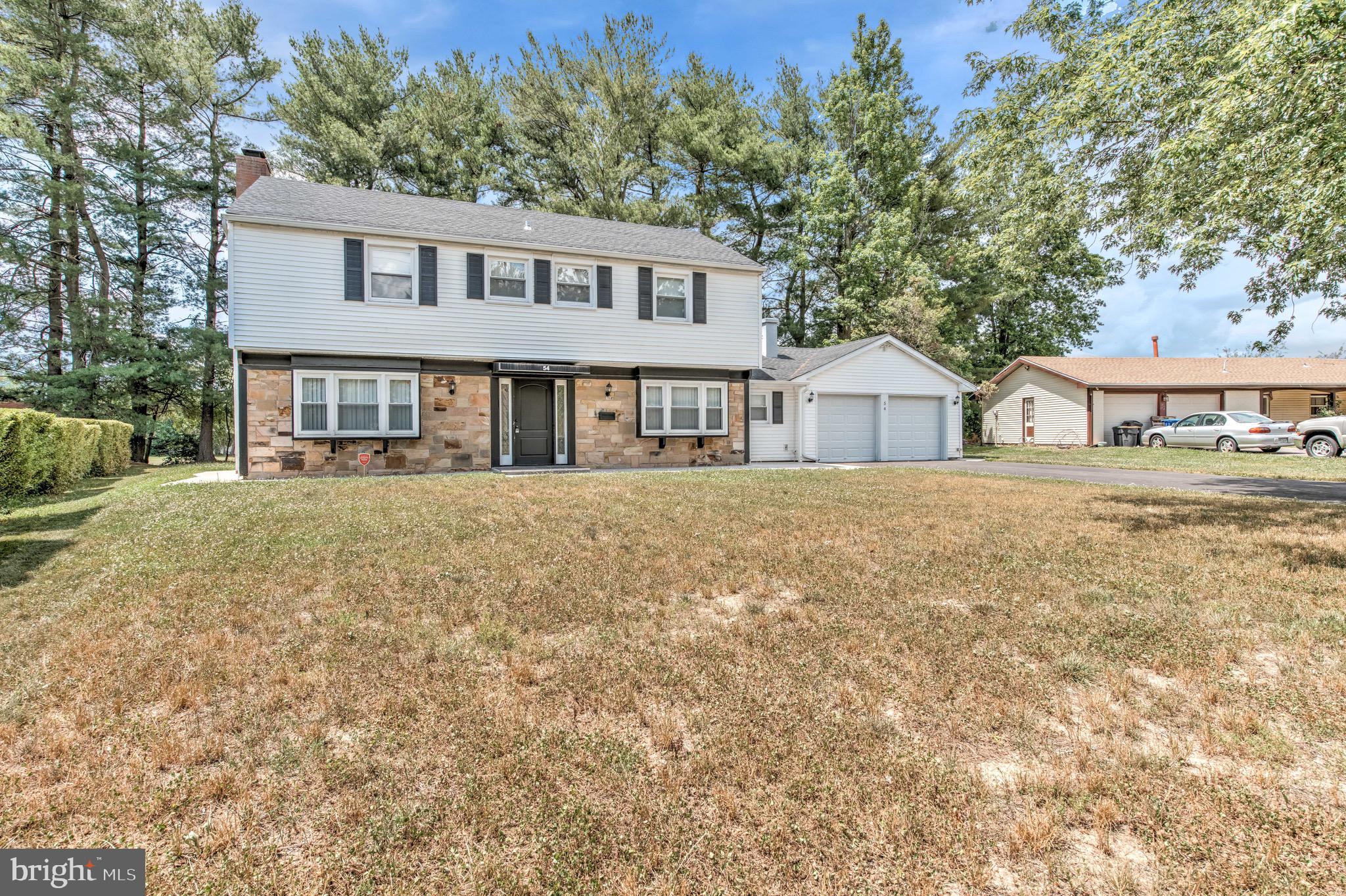 54 Country Club Road Willingboro, NJ 08046 - Photo 3 of 42 Gallery Image 3