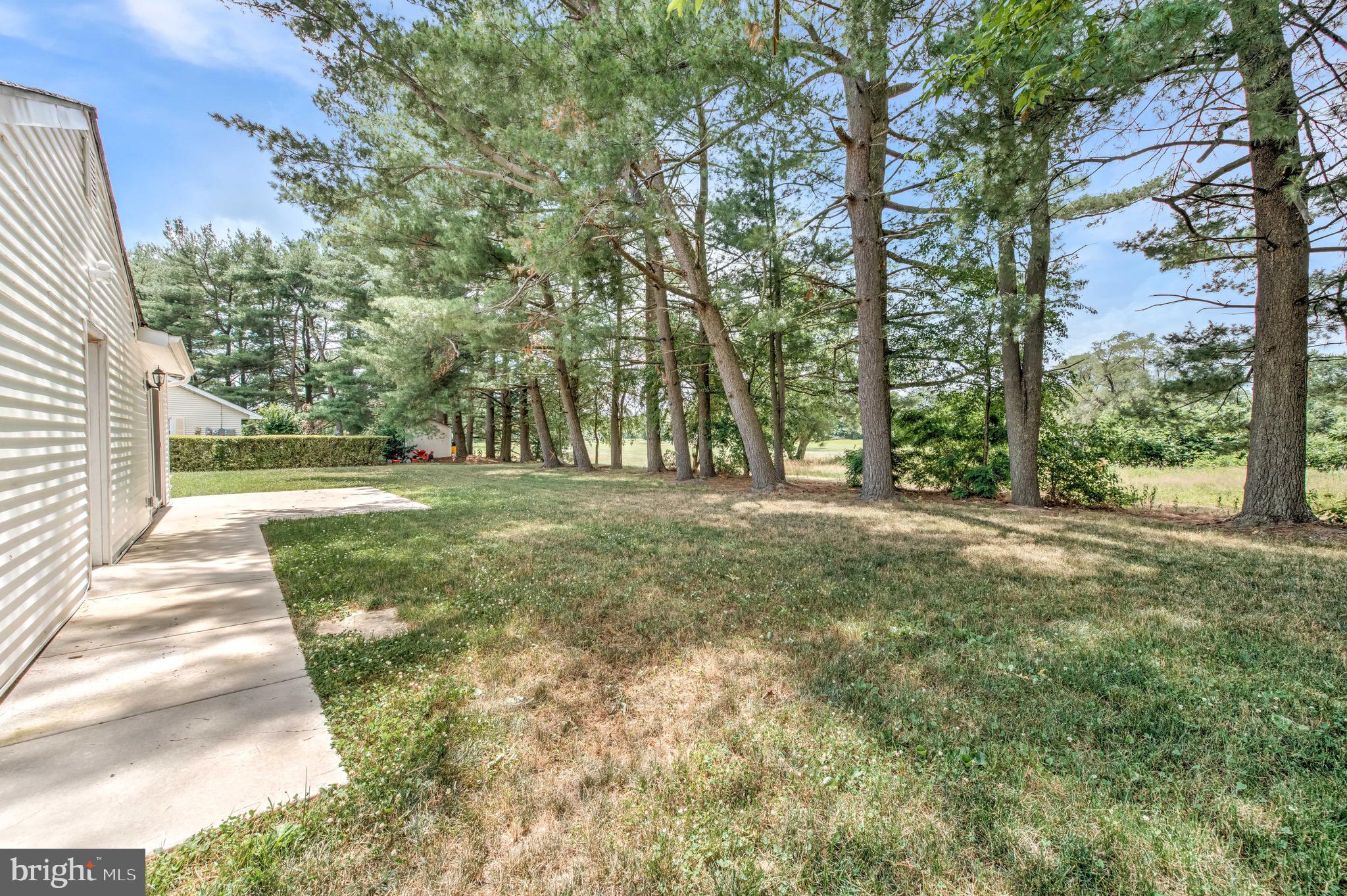 54 Country Club Road Willingboro, NJ 08046 - Photo 42 of 42 Gallery Image 42