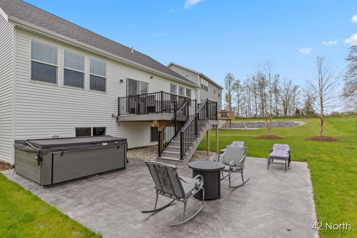 8811 Loggers Ridge Caledonia, MI 49316 - Photo 19 of 22