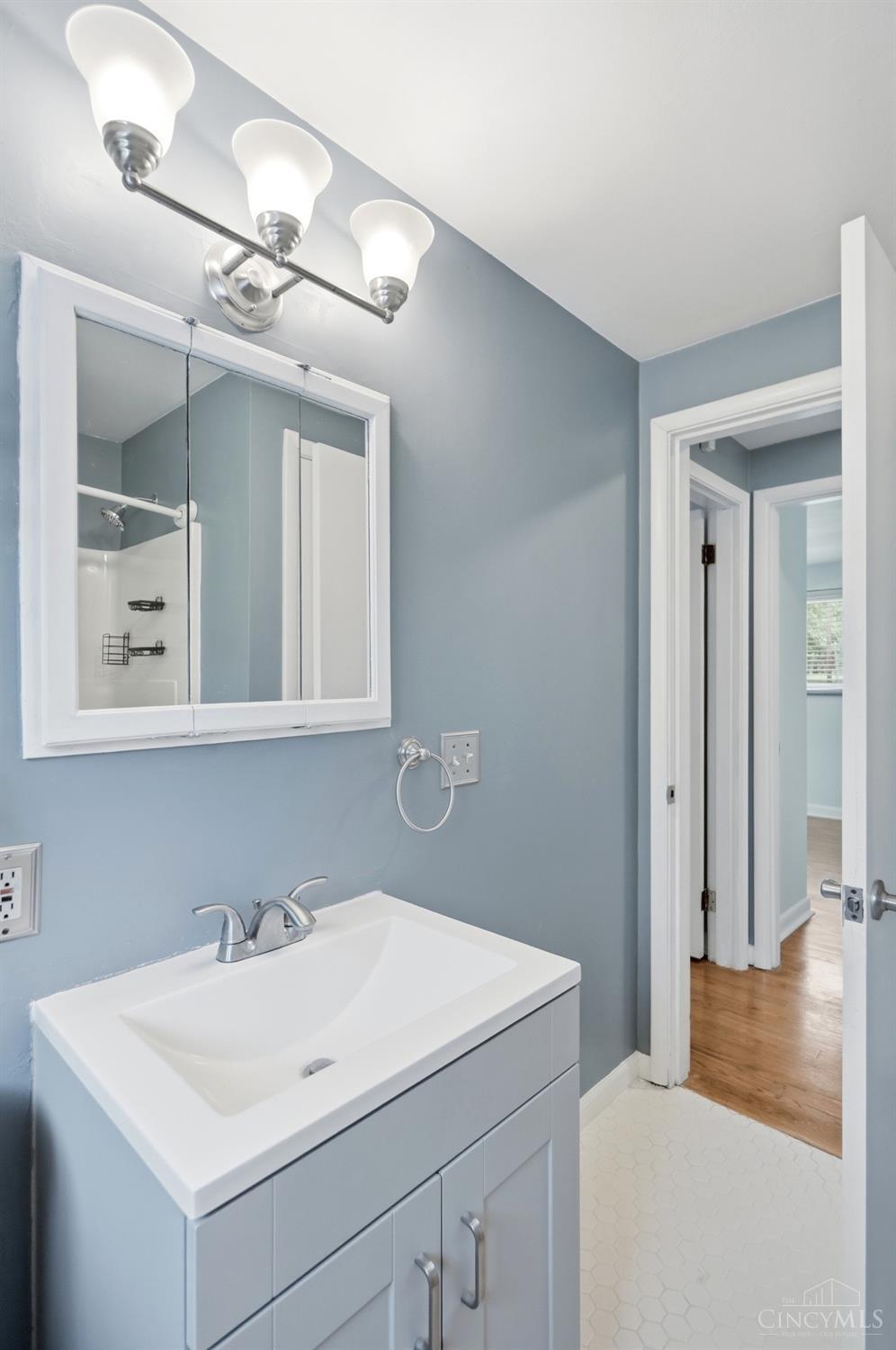 3331 Mt Carmel Road Cincinnati, OH 45244 - Photo 22 of 53