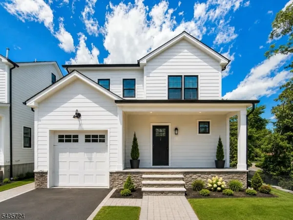 $1,700,000 | 298 Main Street, Unit A, Millburn, NJ 07041