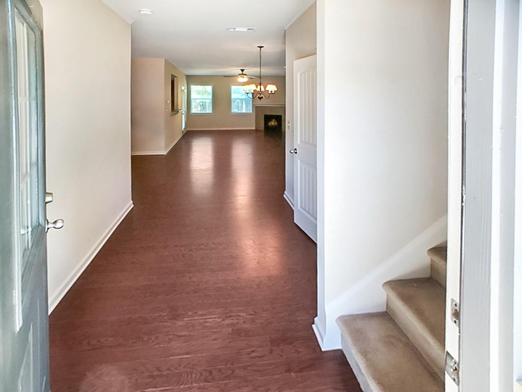 206 Madison Avenue Acworth, GA 30102 - Photo 3 of 39