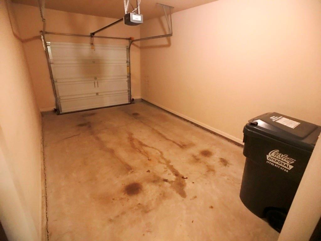 206 Madison Avenue Acworth, GA 30102 - Photo 35 of 39 a view of a small space