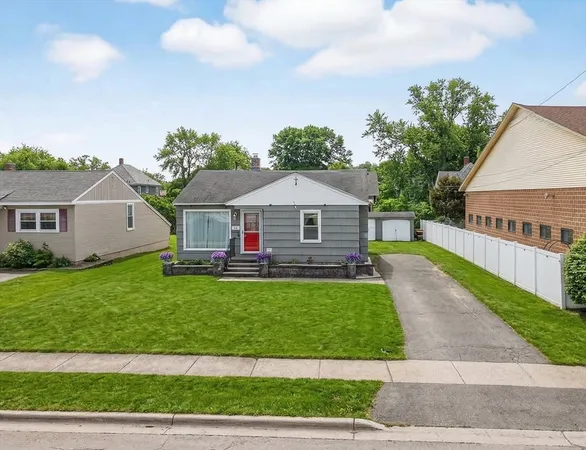 $265,000 | 46 Kenwood Street, Greenfield, MA 01301