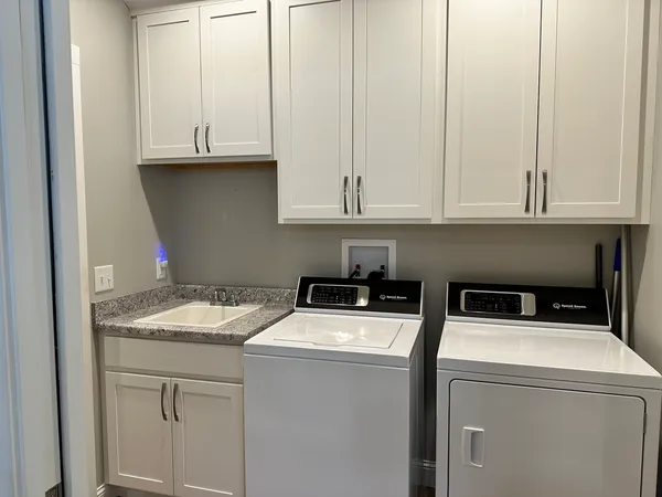 $425,000 | 2 Stephens Street, Preston, IA 52069