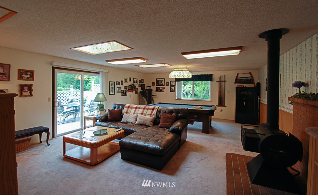 5821 Lemon Road Northeast Olympia, WA 98506 - Photo 9 of 25 Gallery Image 9