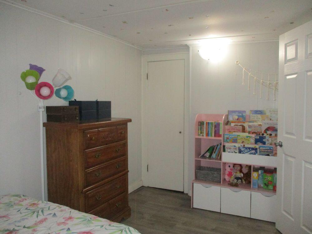 412 North Swan Street Colon, MI 49040 - Photo 8 of 18 b1 2