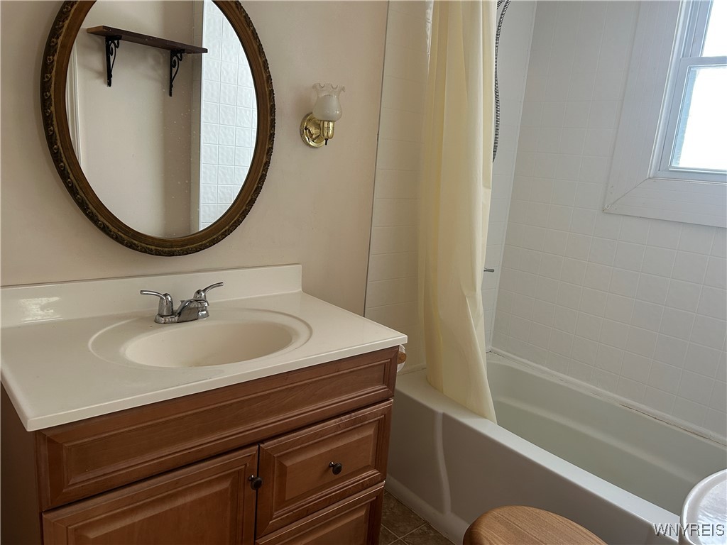 10 View Street Warsaw, NY 14569 - Photo 18 of 34 Full bath downstairs