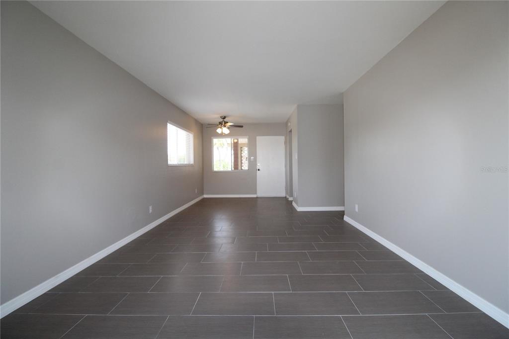 3001 Bee Ridge Road, Unit 224 Sarasota, FL 34239 - Photo 2 of 19