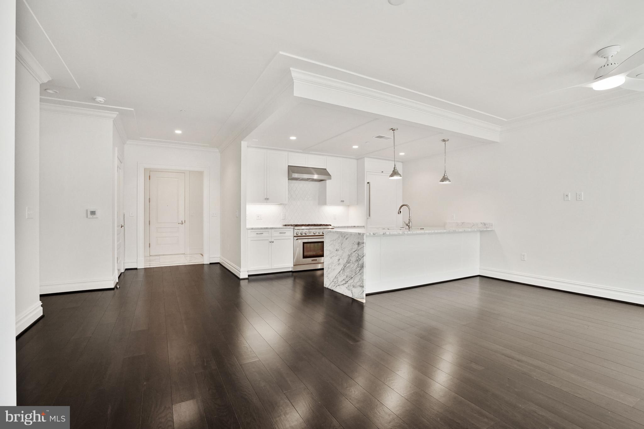6900 Fleetwood Road, Unit 409 McLean, VA 22101 - Photo 3 of 25