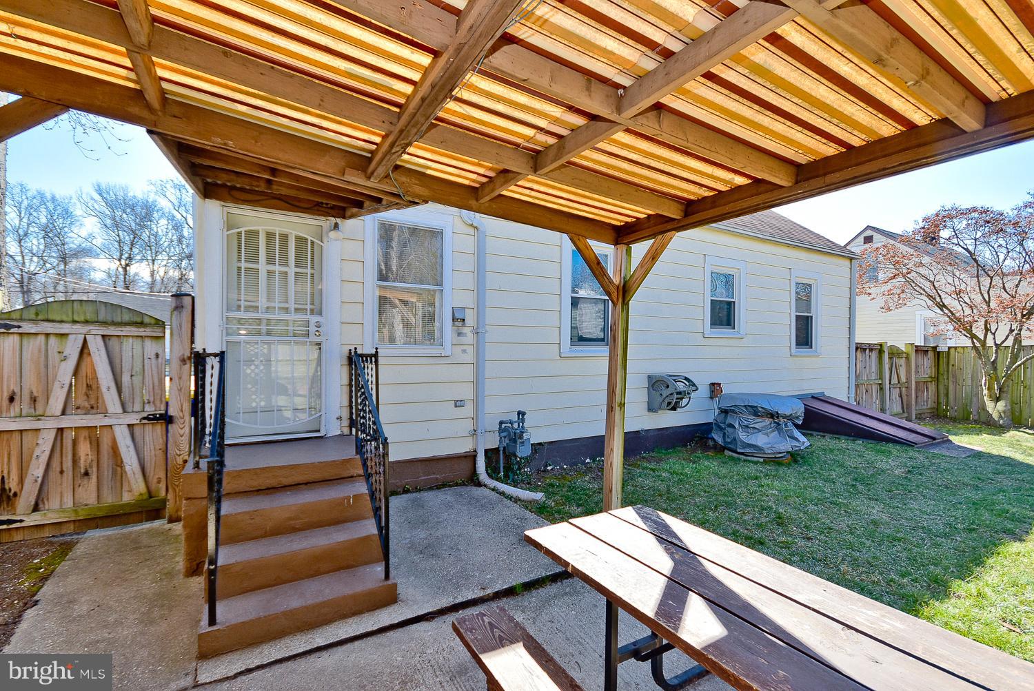 4411 Morgan Road Morningside, MD 20746 - Photo 20 of 24 Exterior (Rear)
