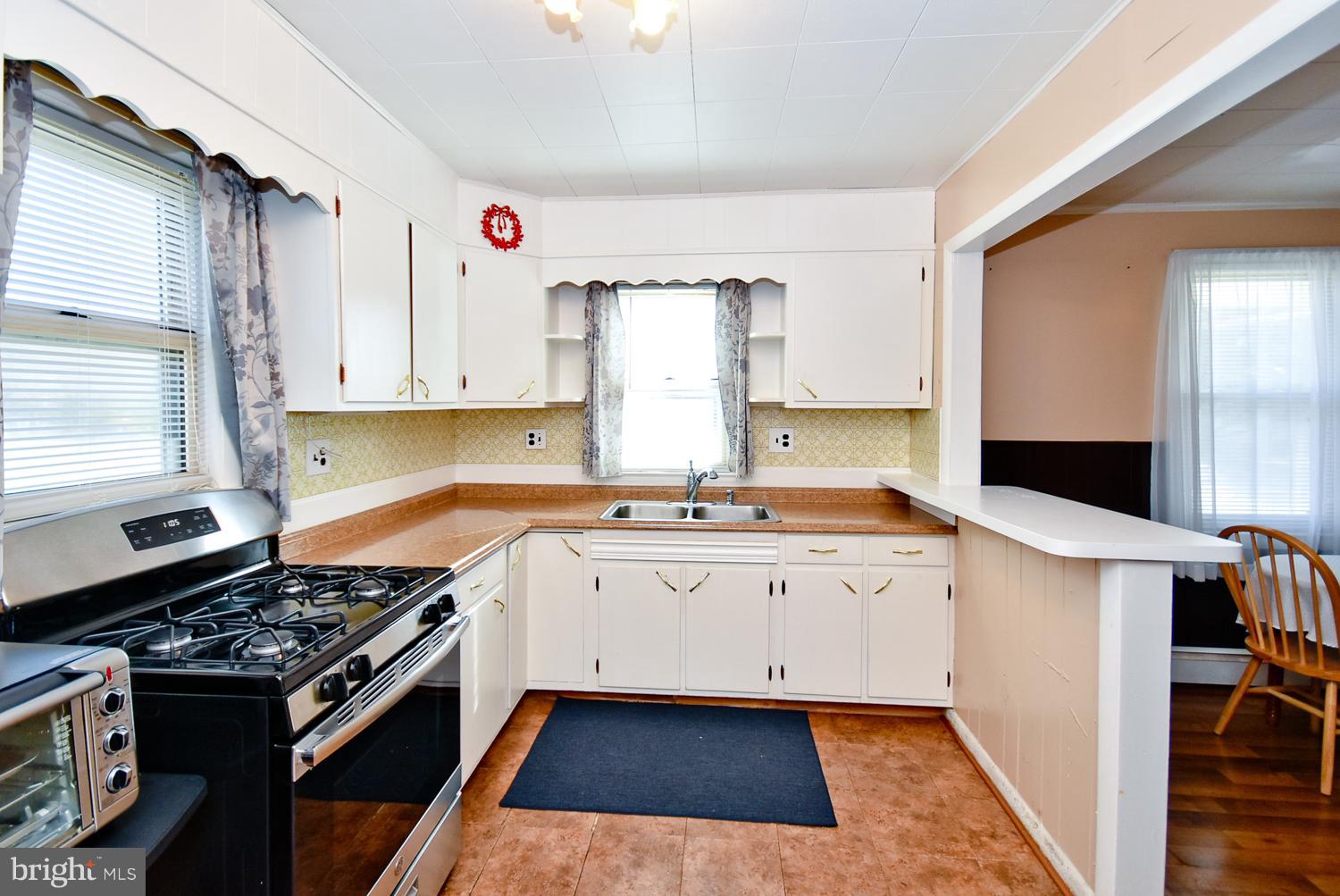 4411 Morgan Road Morningside, MD 20746 - Photo 9 of 24 Kitchen