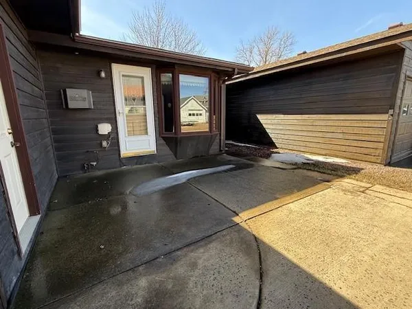 $148,000 | 324 7th Street, Windom, MN 56101