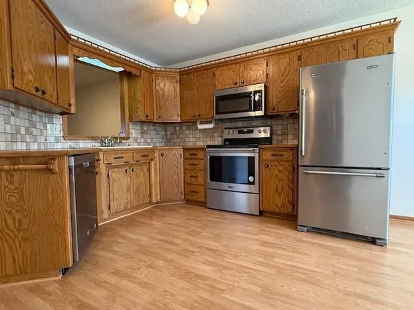 $148,000 | 324 7th Street, Windom, MN 56101