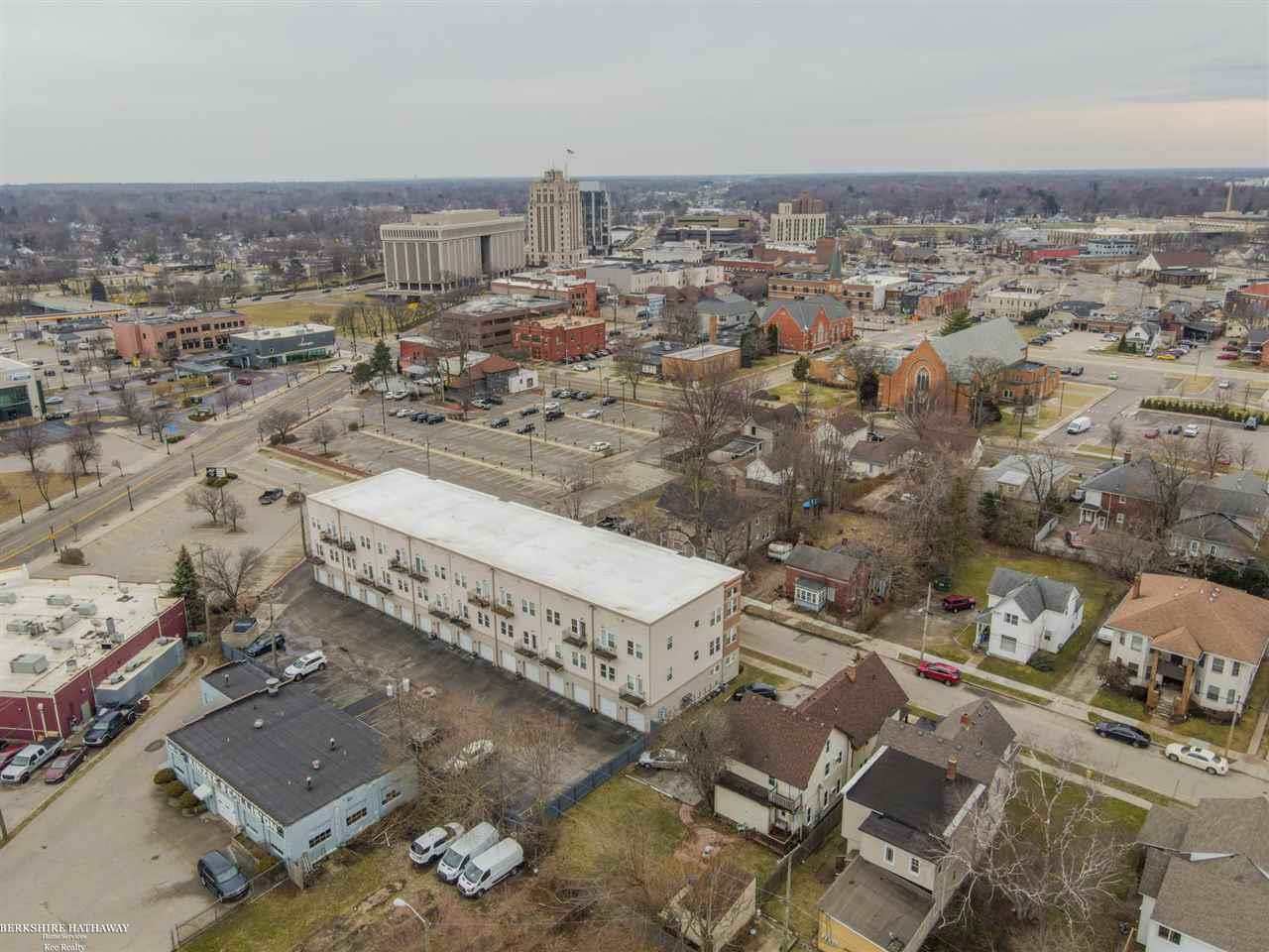 84 Clinton Street Mount Clemens, MI 48043 - Photo 36 of 41