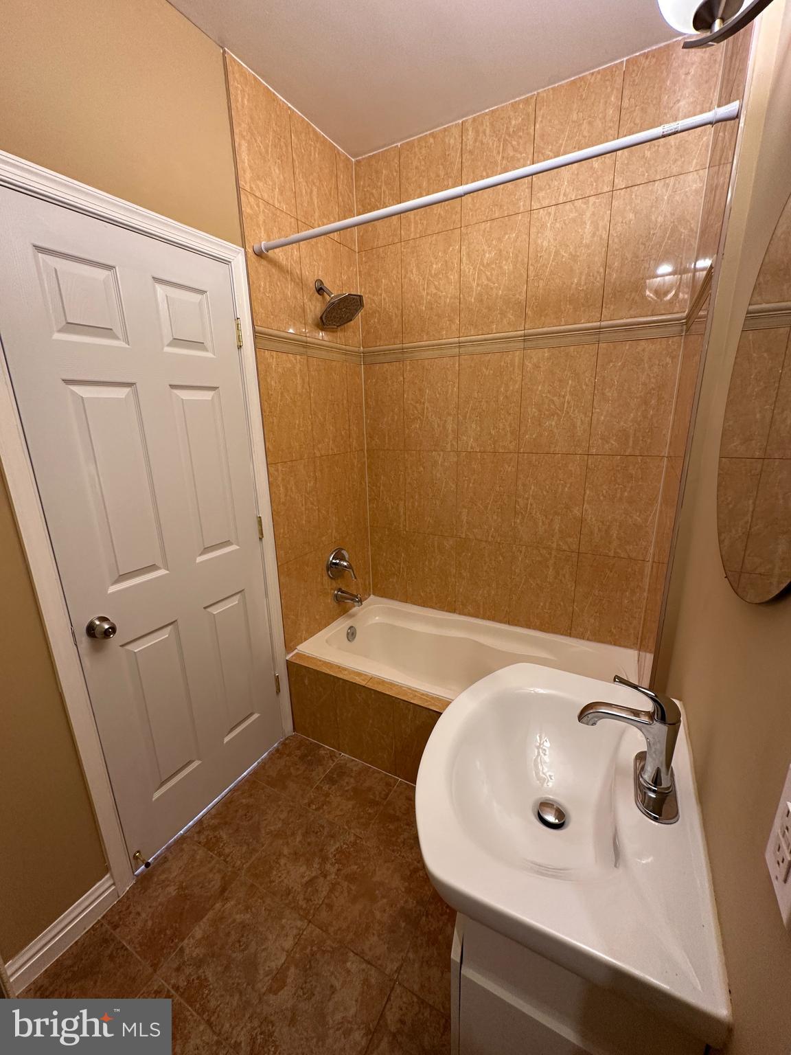 5045 C Street Southeast, Unit 302 Washington, DC 20019 - Photo 25 of 25 Second bathroom.