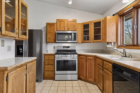 $439,000 | 8030 81st Street, Victoria, MN 55386