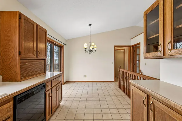 $439,000 | 8030 81st Street, Victoria, MN 55386