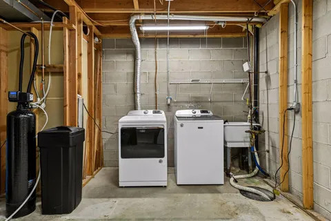 $439,000 | 8030 81st Street, Victoria, MN 55386