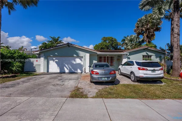 $724,900 | 20150 Southwest 89th Court, Cutler Bay, FL 33189