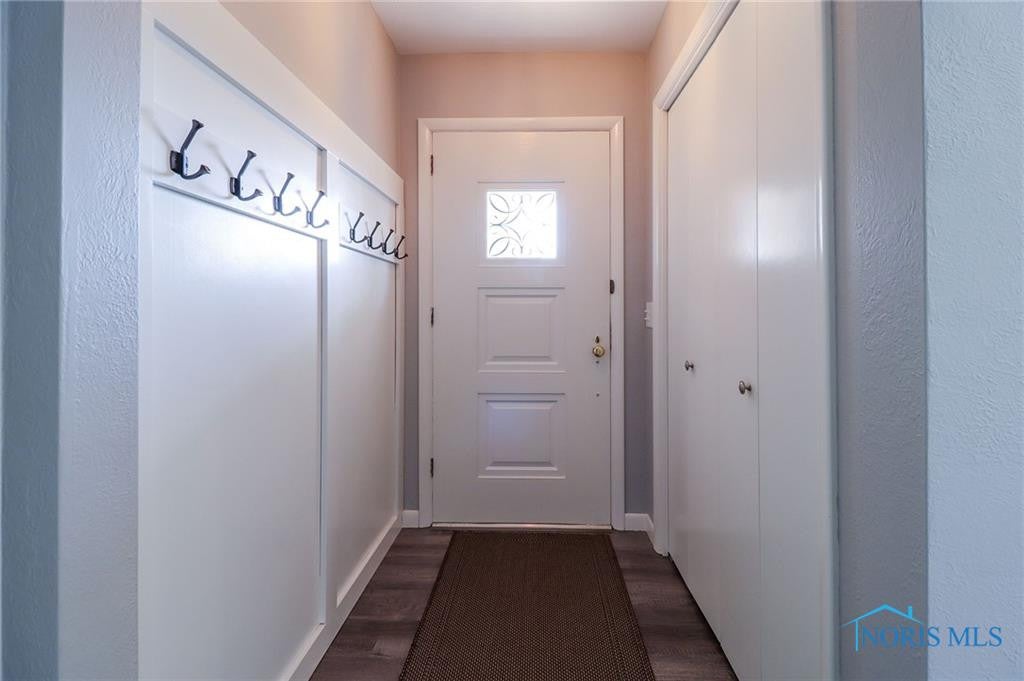 6124 Five Point Road Perrysburg, OH 43551 - Photo 5 of 28 Gallery Image 5