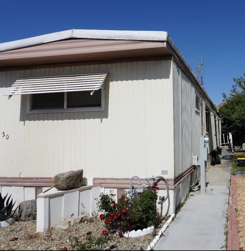 15940 Stoddard Wells Road, Unit 50HWY Victorville, CA 92395 - Photo 4 of 15