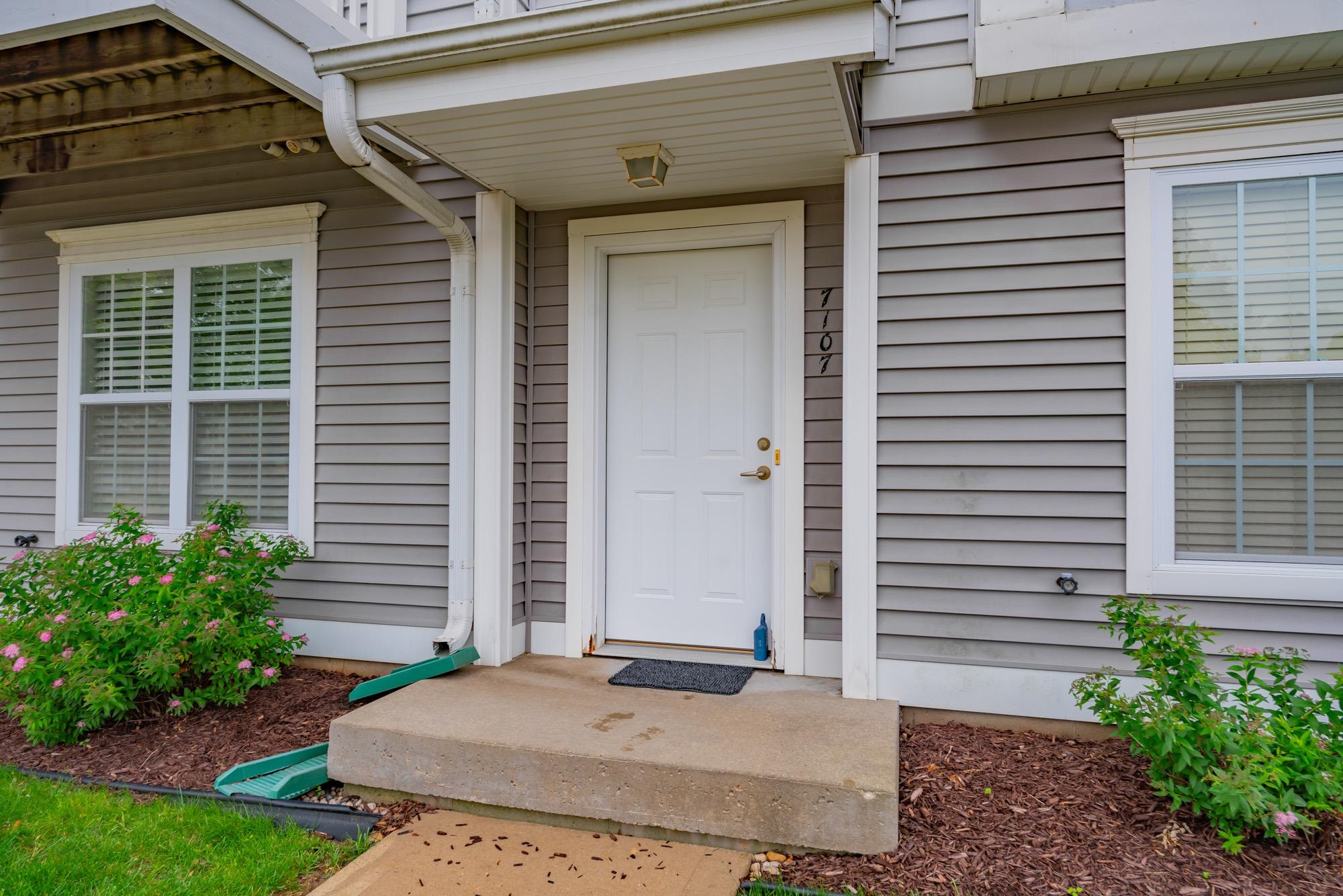 7107 Discovery Madison, WI 53719 - Photo 3 of 42