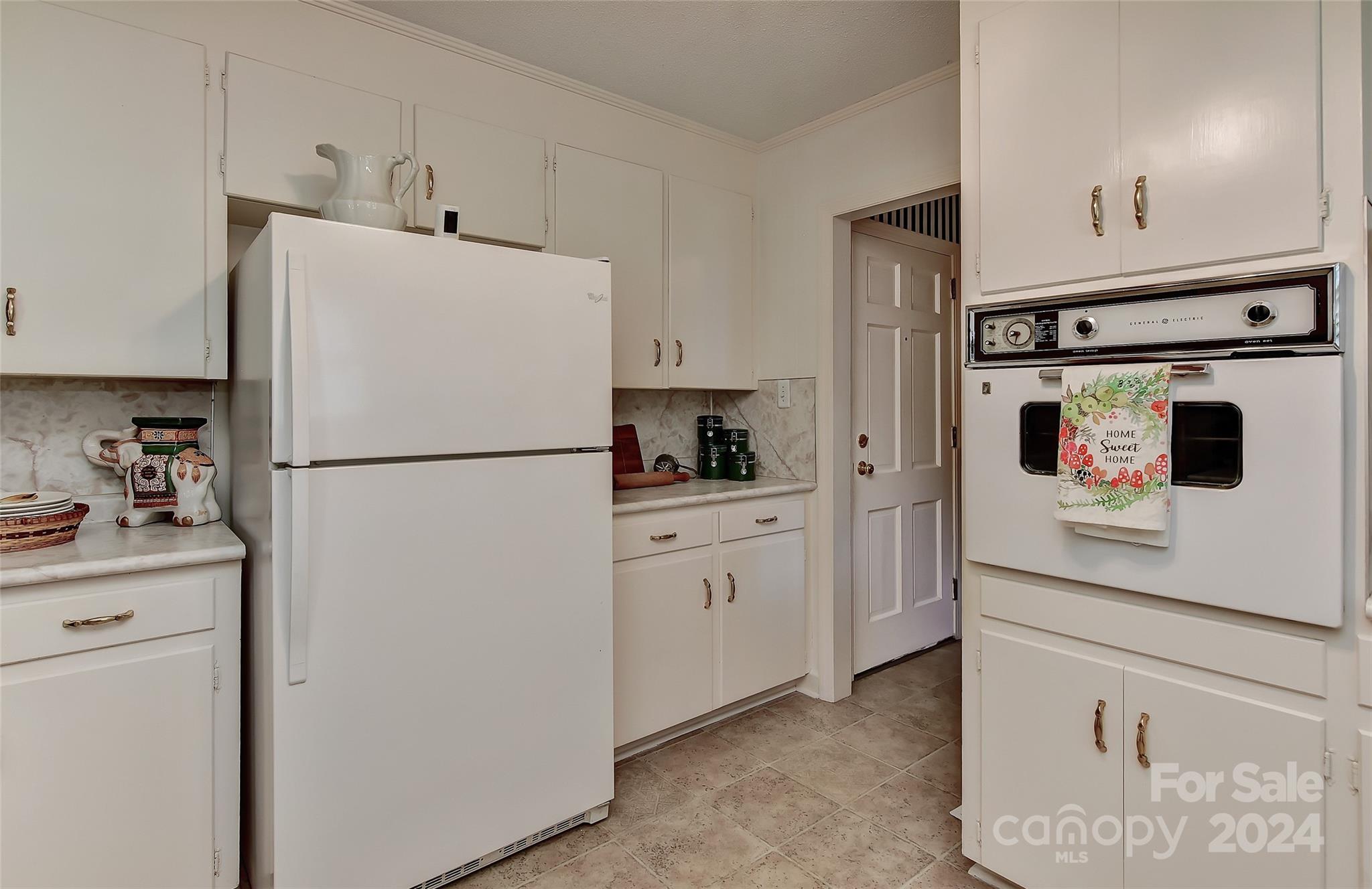 5147 Hickory Grove Road Gastonia, NC 28056 - Photo 16 of 37 Gallery Image 16