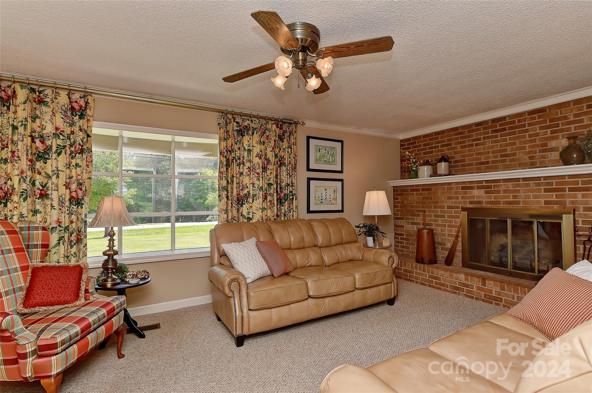 5147 Hickory Grove Road Gastonia, NC 28056 - Photo 6 of 37 Gallery Image 6