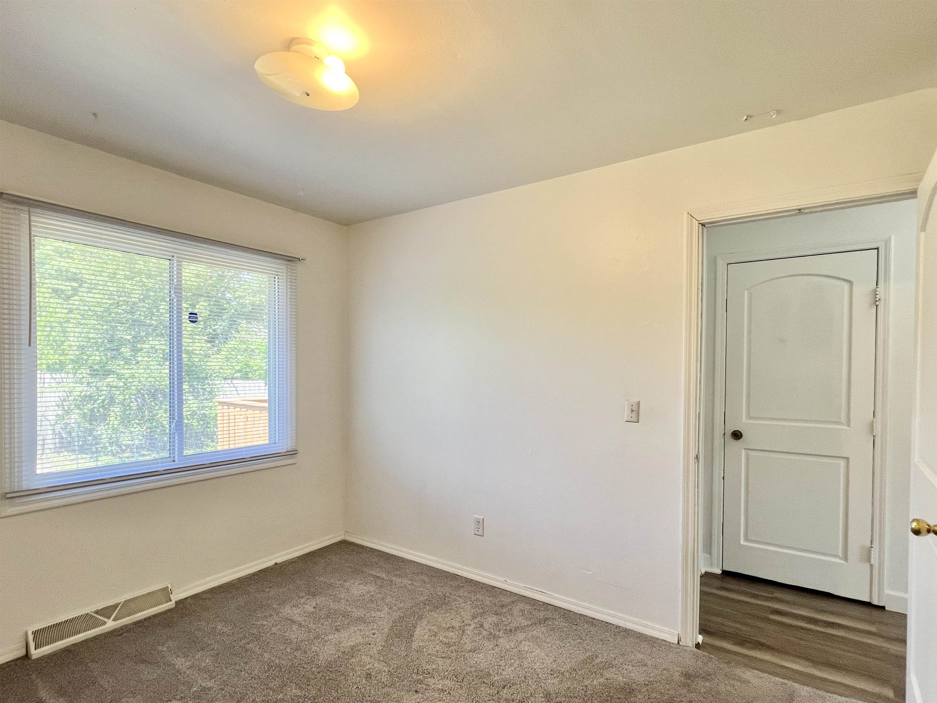 2222 South Afton Road Beloit, WI 53511 - Photo 11 of 15