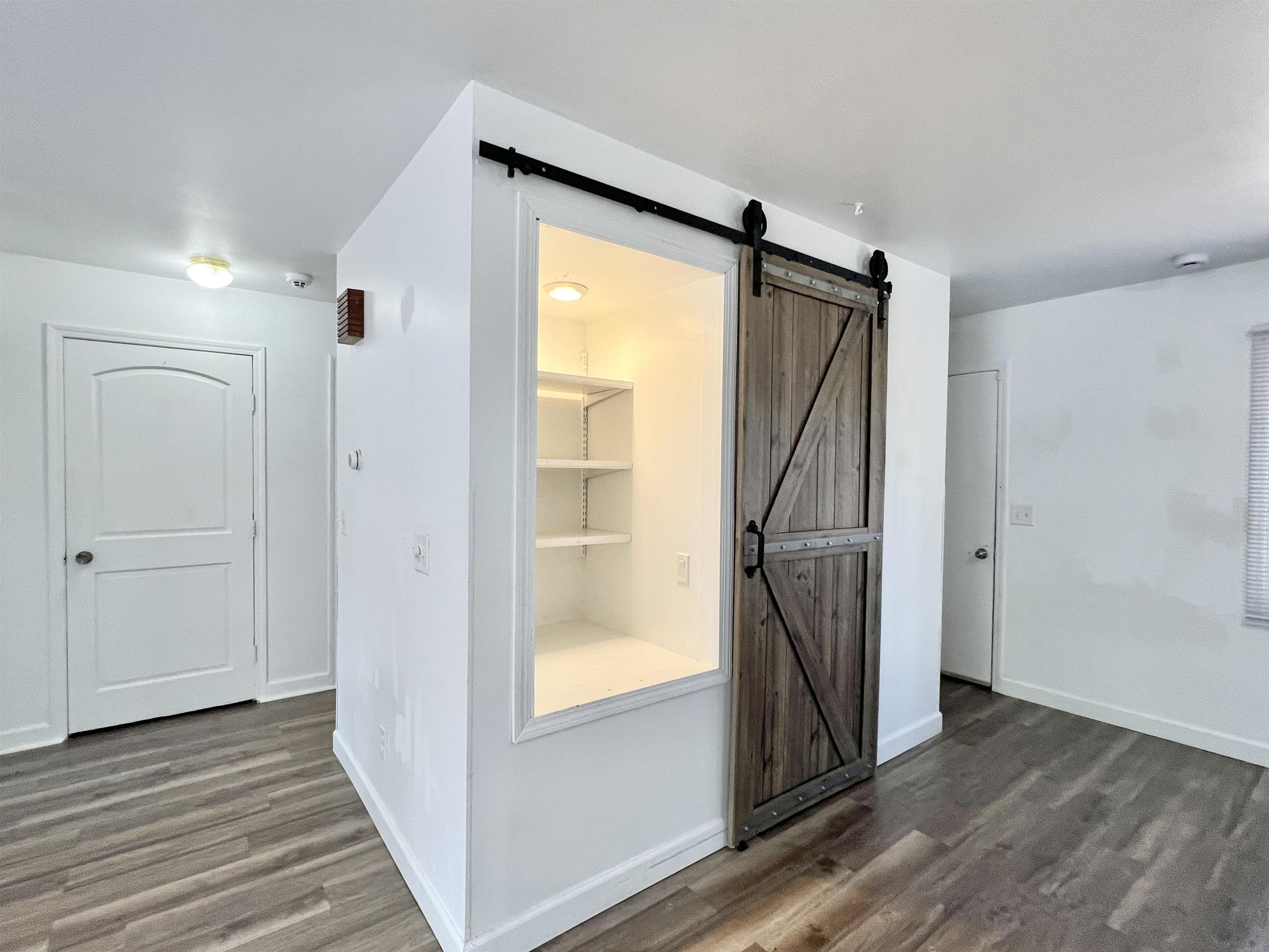 2222 South Afton Road Beloit, WI 53511 - Photo 7 of 15