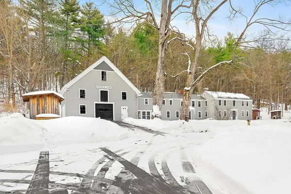 $989,000 | 280 West Acton Road, Stow, MA 01775