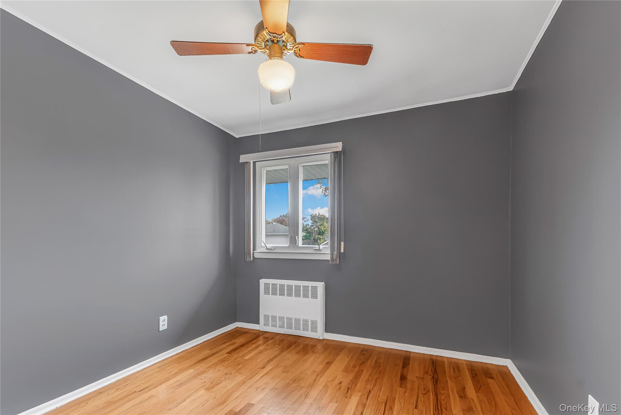2 Deer Path Lane Syosset, NY 11791 - Photo 22 of 41 a view of empty room with window