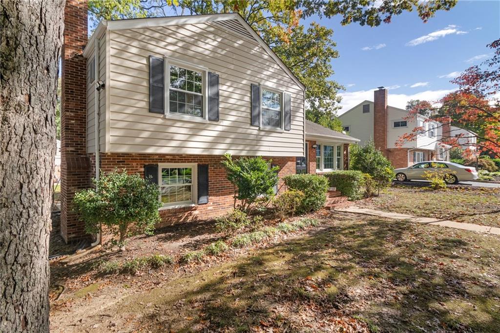 9204 Fordson Road Henrico, VA 23229 - Photo 3 of 40 Gallery Image 3