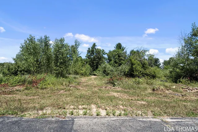 $74,900 | 144 Toby Road Northwest, Sparta, MI 49345