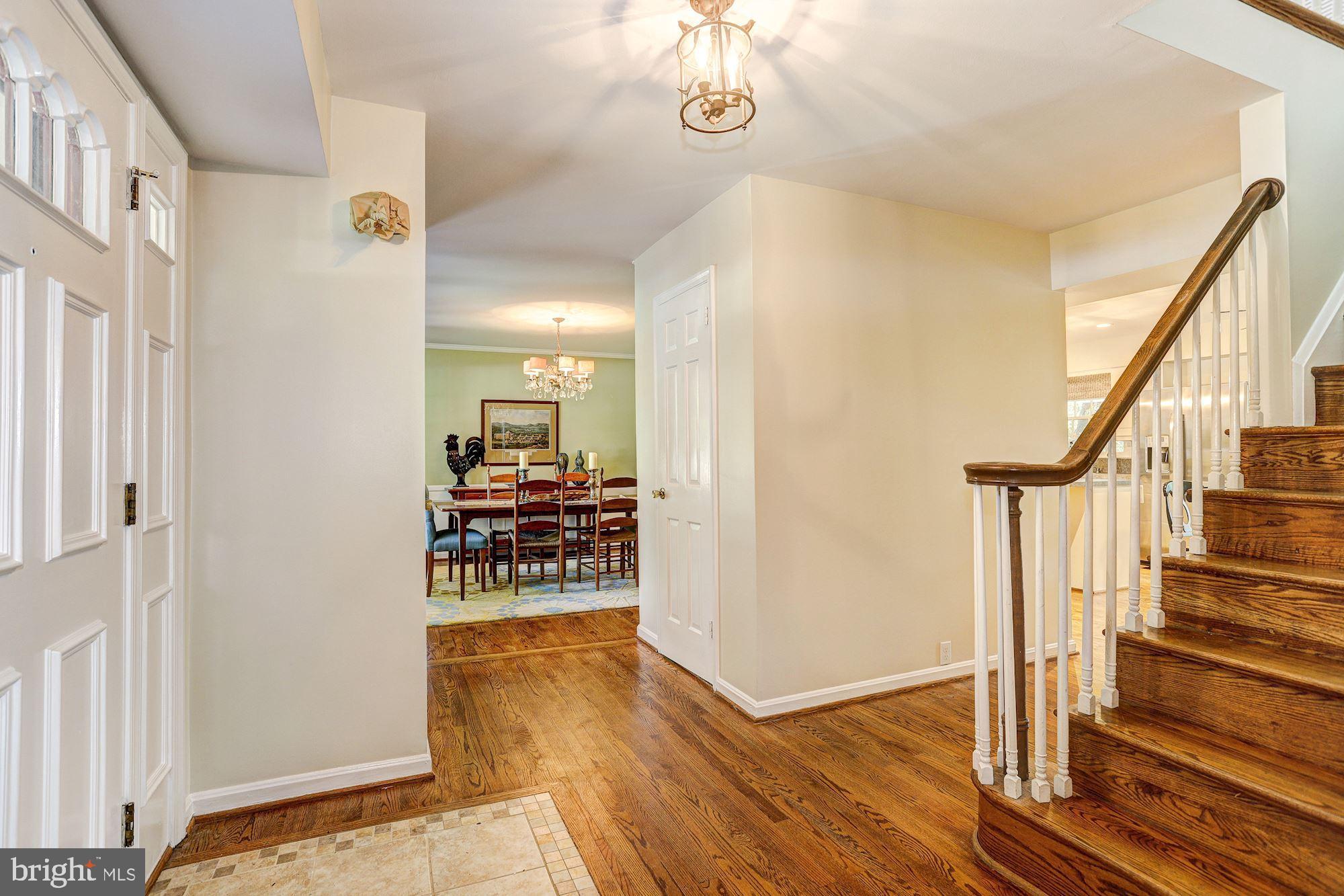 903 Bosley Road Hunt Valley, MD 21030 - Photo 3 of 45 Foyer | Hardwood Floors