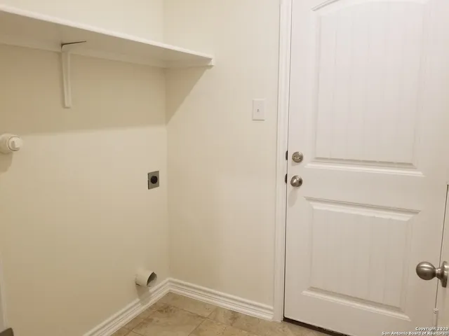 $1,850 | 5911 Eckhert Road, Unit 135, San Antonio, TX 78240