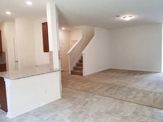 $1,850 | 5911 Eckhert Road, Unit 135, San Antonio, TX 78240