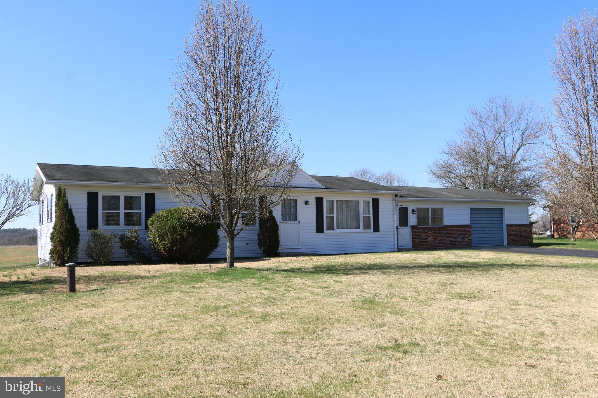 16541 Fairview Road Hagerstown, MD 21740 - Photo 1 of 19 Front View