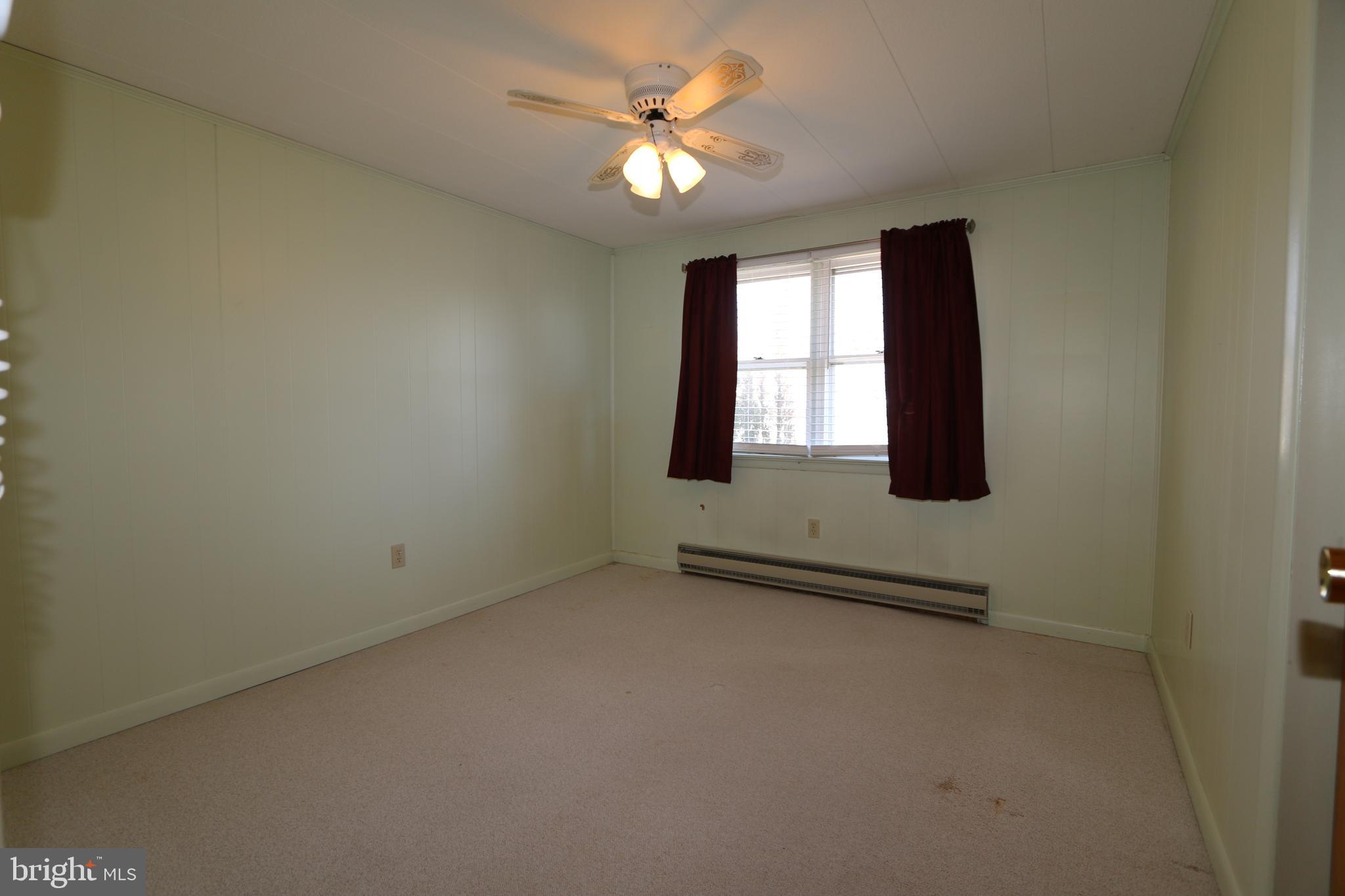 16541 Fairview Road Hagerstown, MD 21740 - Photo 12 of 19 Bedroom #3