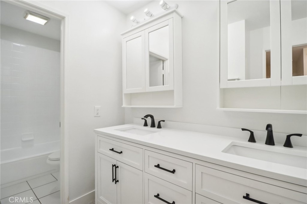 15036 Campus Park Drive, Unit D Moorpark, CA 93021 - Photo 17 of 32