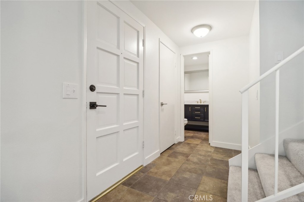 15036 Campus Park Drive, Unit D Moorpark, CA 93021 - Photo 8 of 32