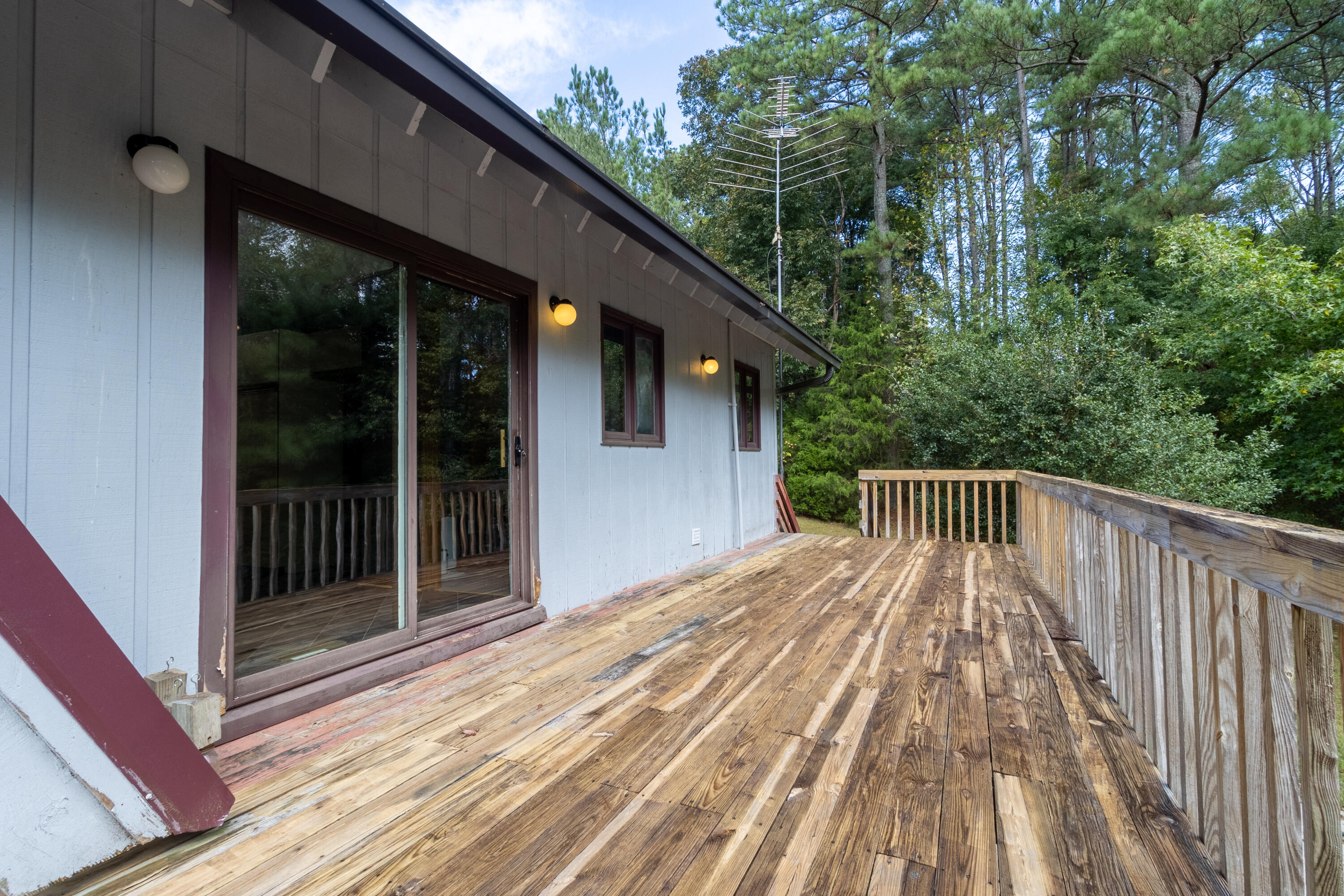 320 Adams Road Chatsworth, GA 30705 - Photo 8 of 50 320 Adams Rd-19