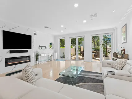 $1,625,000 | 1806 Northeast 26th Avenue, Fort Lauderdale, FL 33305