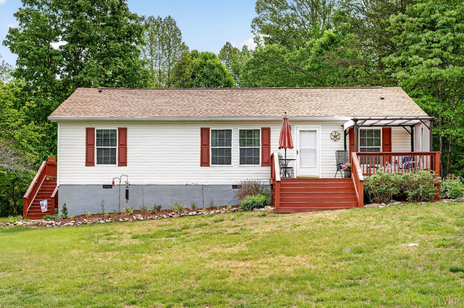 1512 Miller Lk Road Burkeville, VA 23922 - Photo 2 of 51